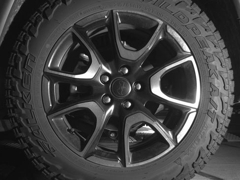 Used 2025 Jeep Compass Trailhawk image 14