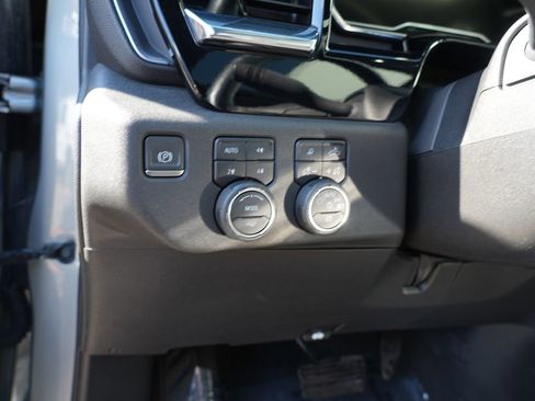 Used 2024 Chevrolet Silverado 2500 High Country w/ Z71 Off-Road Package image 16