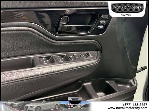 Used 2023 Honda Odyssey Touring image 18