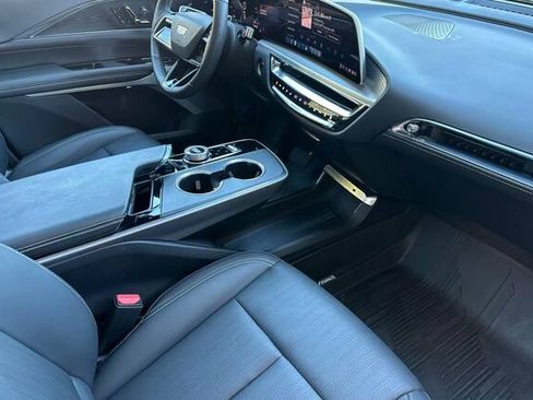Certified 2024 Cadillac Lyriq Sport w/ LPO, Floor Liner Package AWD/4WD image 16