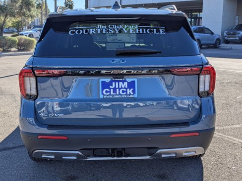 New 2025 Ford Explorer Active w/ Active Comfort Package image 3