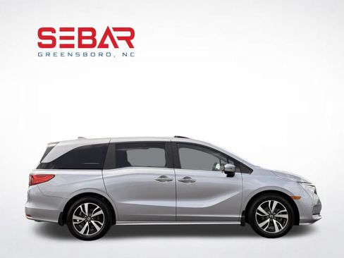 Used 2023 Honda Odyssey Touring image 7