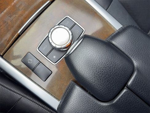 Used 2014 Mercedes-Benz E 350 Sedan image 65