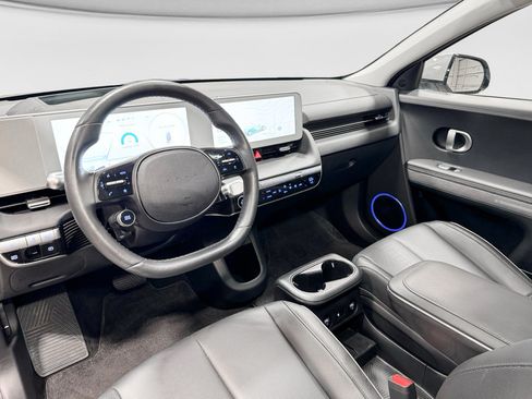 Used 2024 Hyundai Ioniq 5 Limited AWD/4WD image 19
