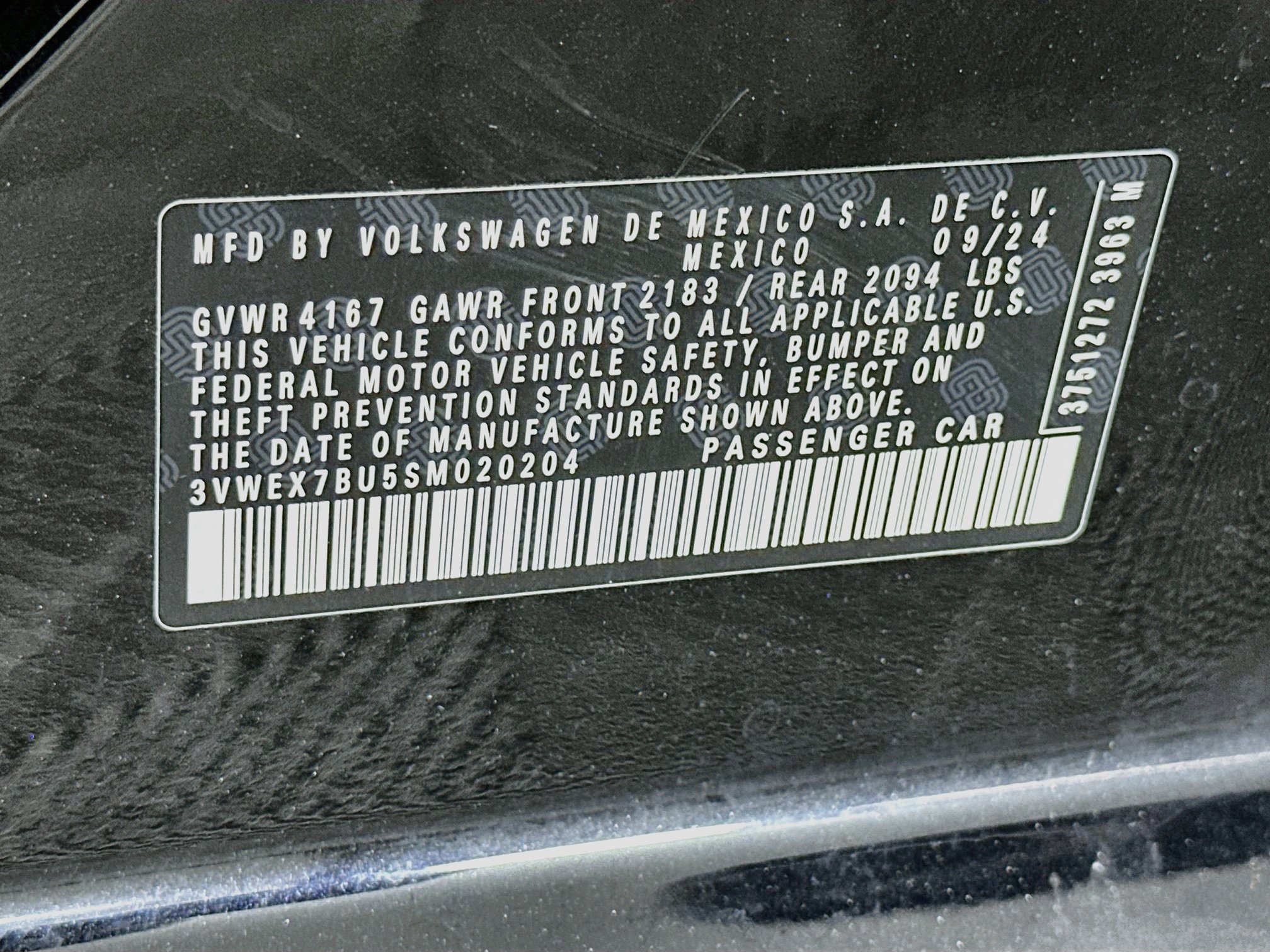 Used 2025 Volkswagen Jetta SE FWD image 12