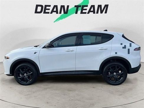 Used 2024 Dodge Hornet GT w/ GT Blacktop Package image 5