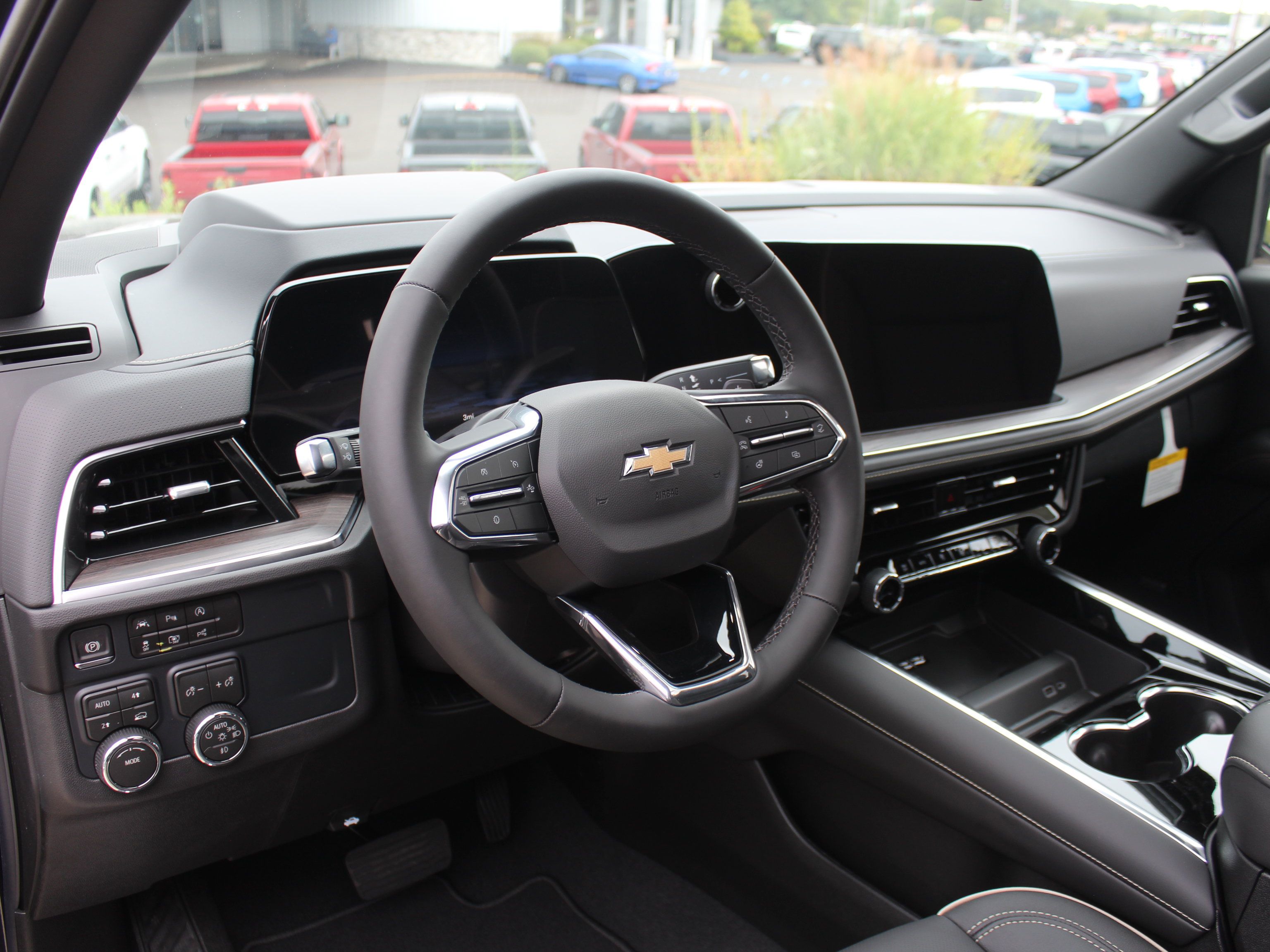 New 2026 Chevrolet Tahoe Premier AWD/4WD image 14