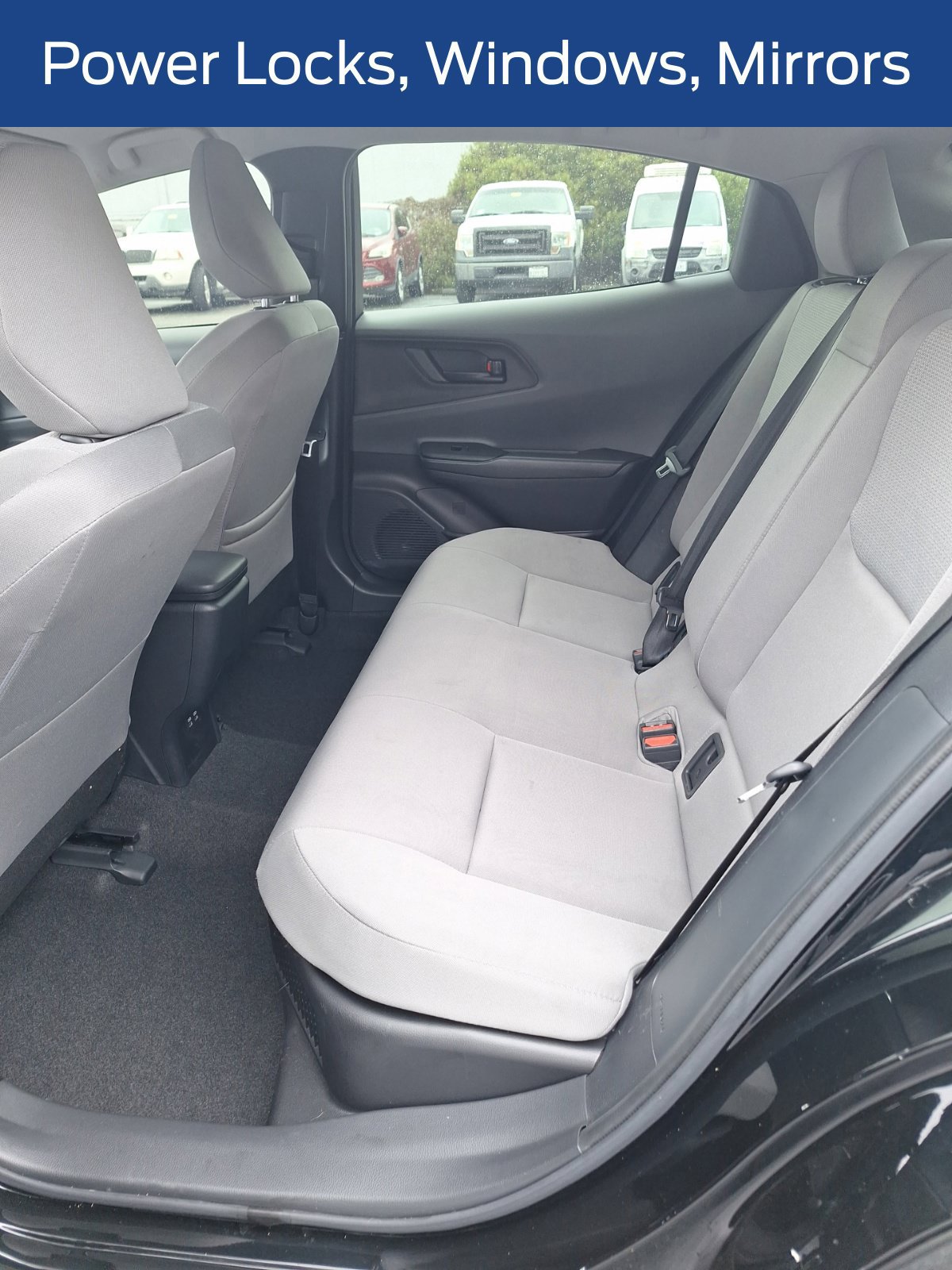 Used 2023 Toyota Prius LE FWD image 17