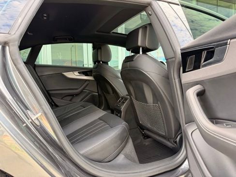 Used 2022 Audi A5 2.0T Premium Plus image 8