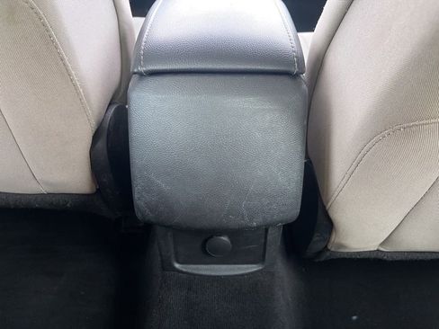 Used 2019 Ford Fusion S image 29