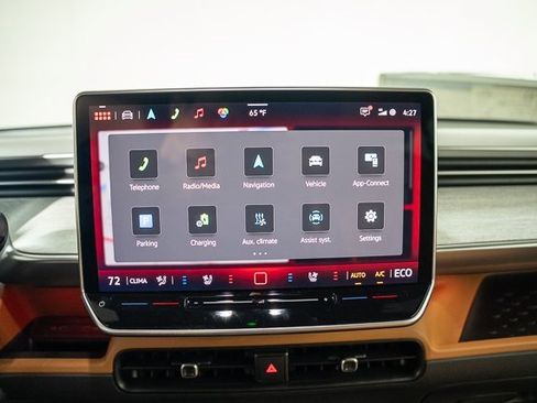 New 2025 Volkswagen ID. Buzz Pro S image 16