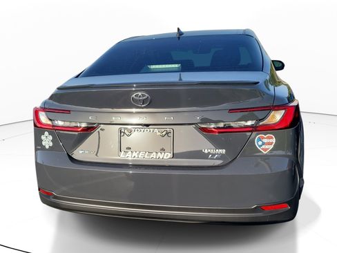 Used 2025 Toyota Camry LE w/ Convenience Package FWD image 6