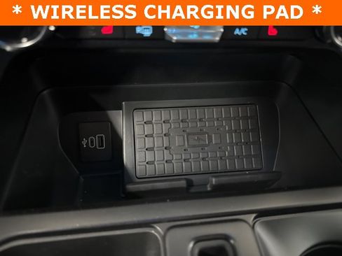 New 2025 Ford F150 XLT w/ Equipment Group 303A High image 19