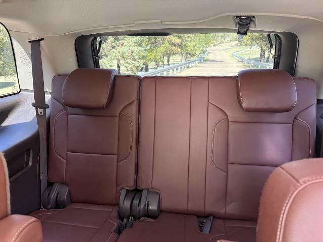 Used 2017 Chevrolet Tahoe Premier AWD/4WD image 23