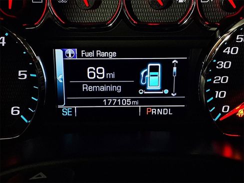 Used 2017 Chevrolet Silverado 1500 LT w/ All Star Edition image 18