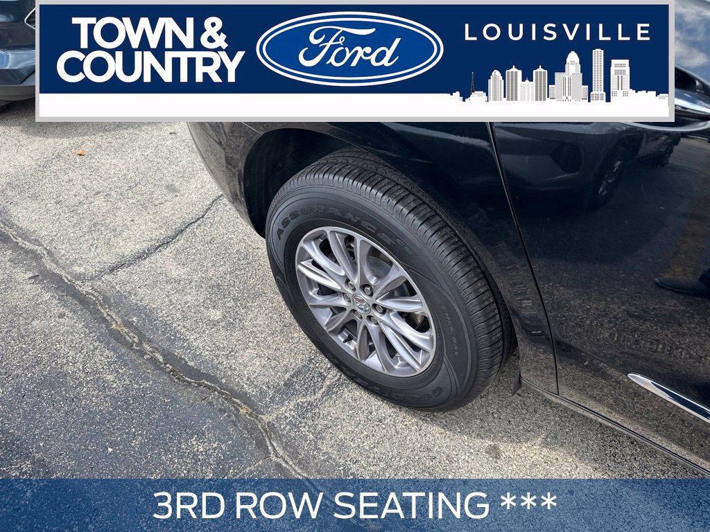 Used 2024 Buick Enclave Premium FWD image 4