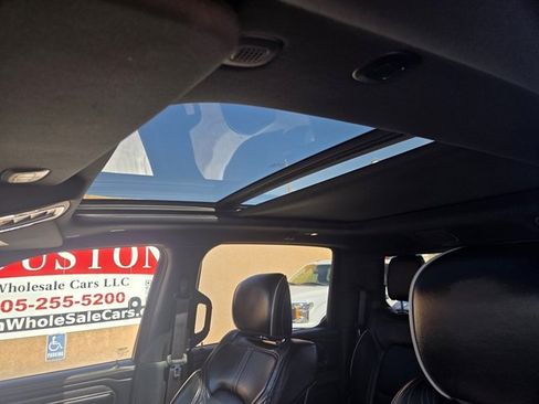 Used 2021 RAM 1500 Limited AWD/4WD image 11