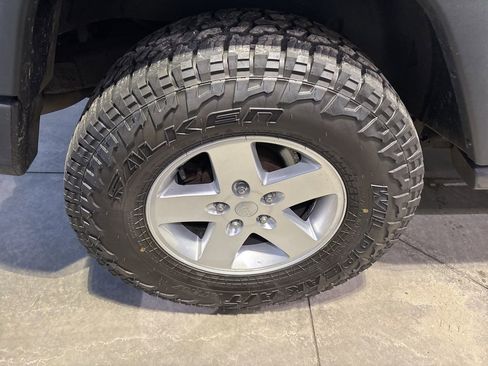 Used 2014 Jeep Wrangler Unlimited Sport w/ Quick Order Package 24S image 17