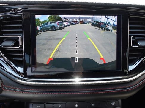 Used 2025 Dodge Durango GT w/ Blacktop Package AWD/4WD image 47