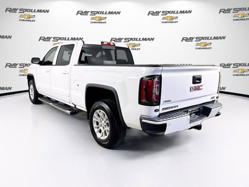Used 2018 GMC Sierra 1500 SLT w/ All Terrain Package image 5