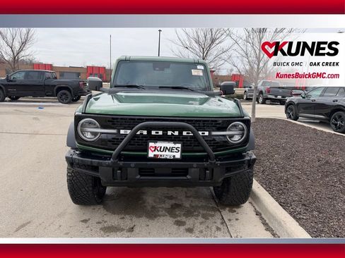 Used 2024 Ford Bronco Wildtrak AWD/4WD image 3