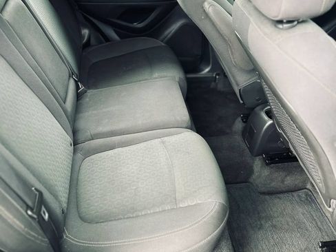 Used 2020 Chevrolet Trax LS FWD image 20