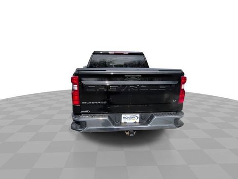 Used 2024 Chevrolet Silverado 1500 LT image 7