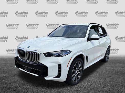 Used 2024 BMW X5 sDrive40i w/ M Sport Package RWD image 7