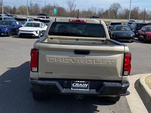 Used 2023 Chevrolet Colorado W/T image 6