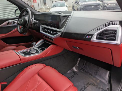 Used 2025 BMW XM AWD/4WD image 30