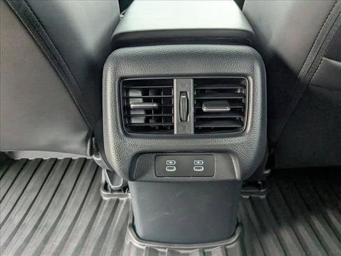 Certified 2025 Acura ADX A-Spec image 17