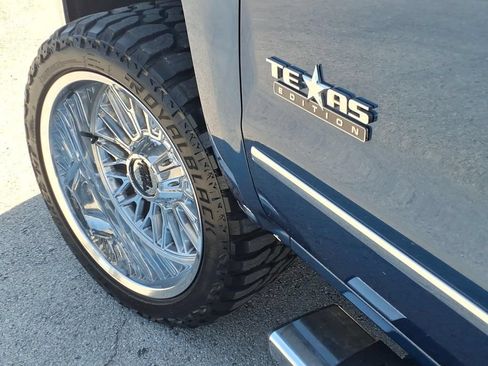 Used 2016 Chevrolet Silverado 1500 LTZ w/ Texas Edition RWD image 11