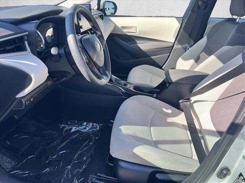 Certified 2022 Toyota Corolla LE image 9