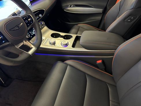 New 2026 Genesis GV70 2.5T Sport Prestige AWD/4WD image 10