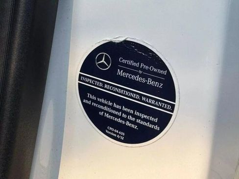 Used 2012 Mercedes-Benz GLK 350 4MATIC image 30