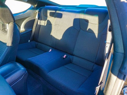 Used 2011 Hyundai Genesis 2.0T image 18