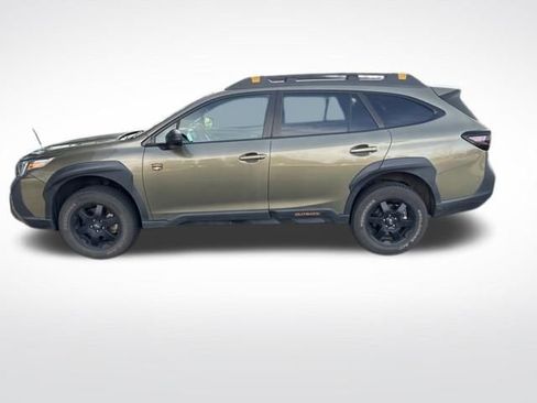 Used 2022 Subaru Outback Wilderness image 4
