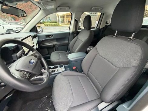 New 2025 Ford Maverick XL w/ 4K Tow Package image 15