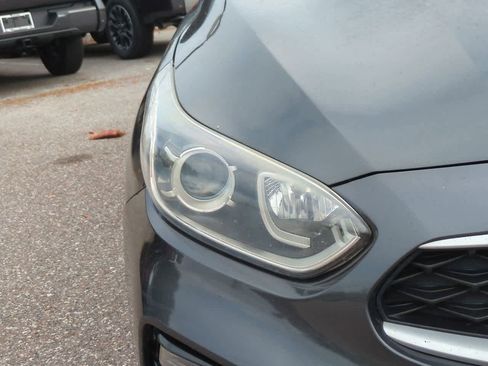 Used 2019 Kia Forte LXS image 10