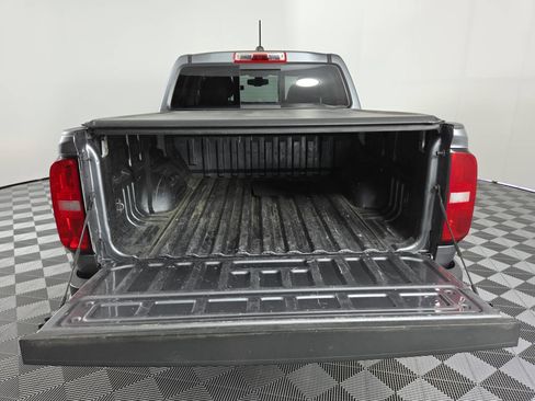 Used 2018 Chevrolet Colorado Z71 AWD/4WD image 7
