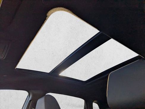 Certified 2025 Acura ADX A-Spec image 15