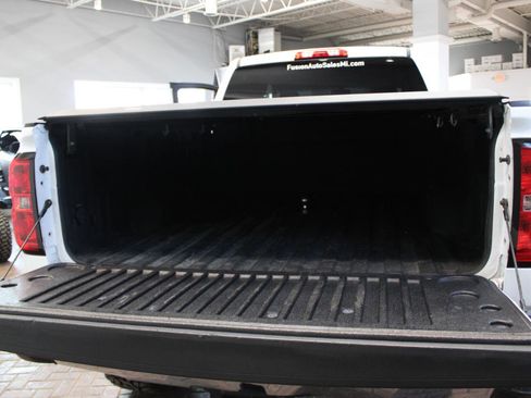 Used 2018 Chevrolet Silverado 2500 W/T w/ WT Convenience Package image 15