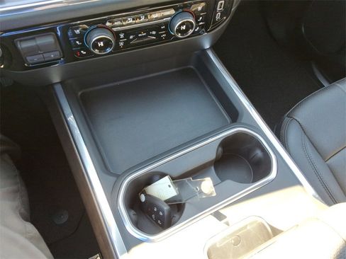 Used 2025 Chevrolet Silverado 2500 High Country w/ Technology Package image 33