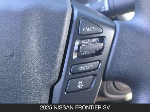 Certified 2025 Nissan Frontier SV RWD image 18