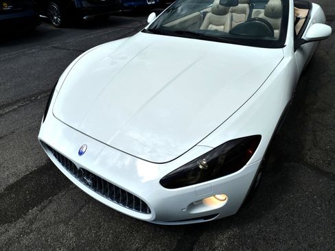 Used 2015 Maserati GranTurismo Convertible image 71