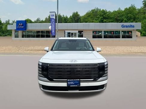 Used 2026 Hyundai Palisade Calligraphy AWD/4WD image 3