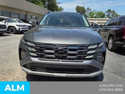 Used 2025 Hyundai Tucson Limited AWD/4WD image 19