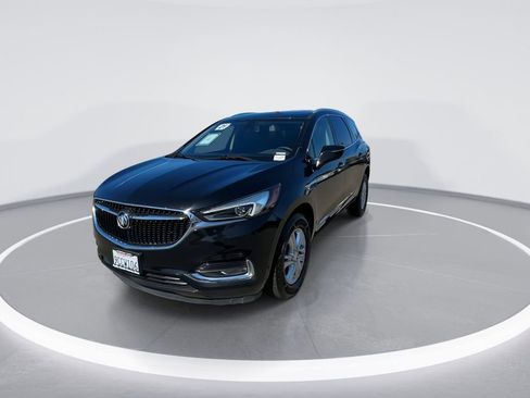 Used 2021 Buick Enclave Essence w/ Sound and Sites Package image 5