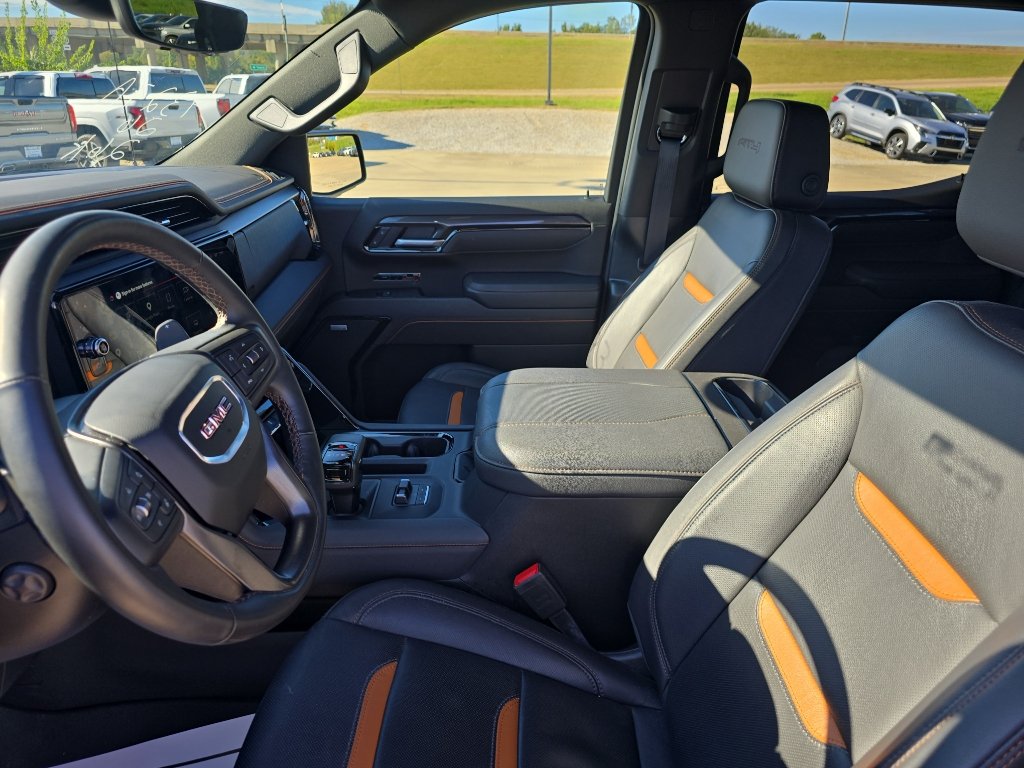 Used 2026 GMC Sierra 1500 AT4 w/ AT4 Premium Package AWD/4WD image 15