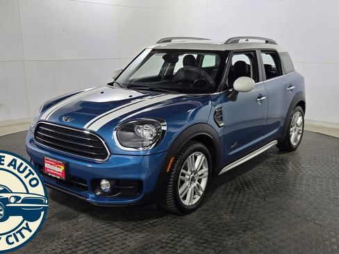 Used 2018 MINI Cooper Countryman ALL4 AWD/4WD image 3
